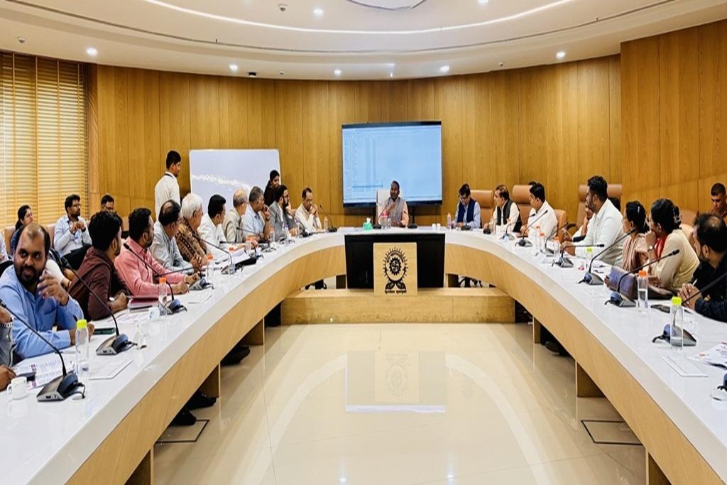 Felicitation of the Participants of Swachhta Hackathon 2020